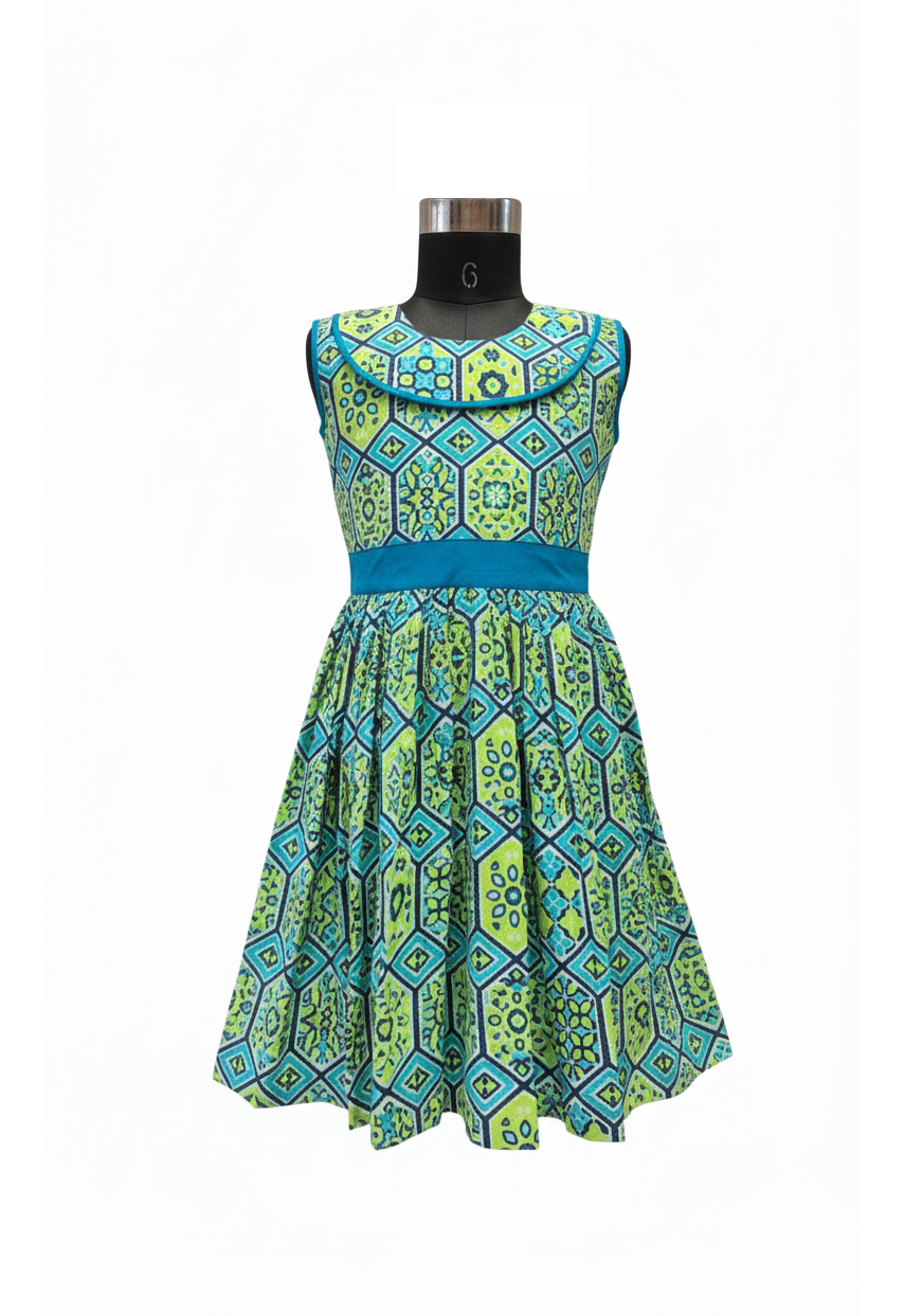 Vibrant Green Hexagon Pattern Cotton Knee Dress