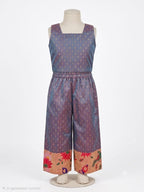  Girls' purple crop top, pants, and peacock print Paithani jacket festive outfit